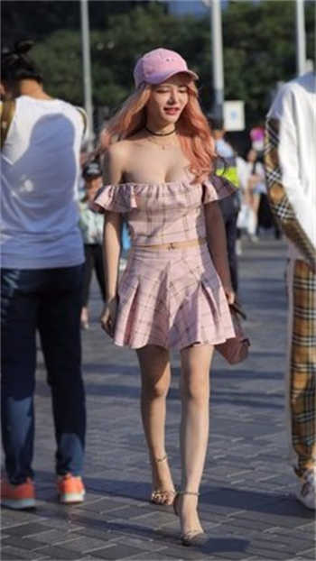 狗司令太子校服妹妹