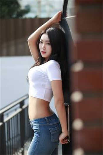 美女后入式xoxo动态图