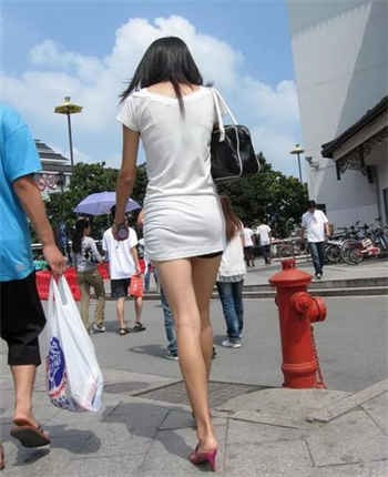 高中母犬梁依蓉全集