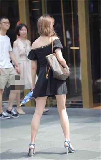 爱情公寓开局收租诸葛打