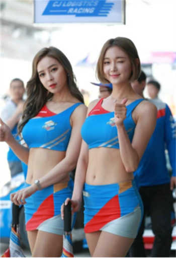 丛林女超人无删