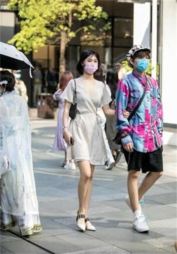 跪求一个靠谱网站不收费的