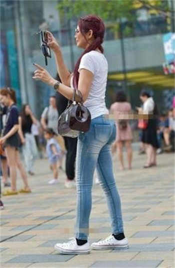 都市开局硬扛弹一闪txt