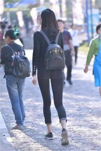 炎热的部长夫人